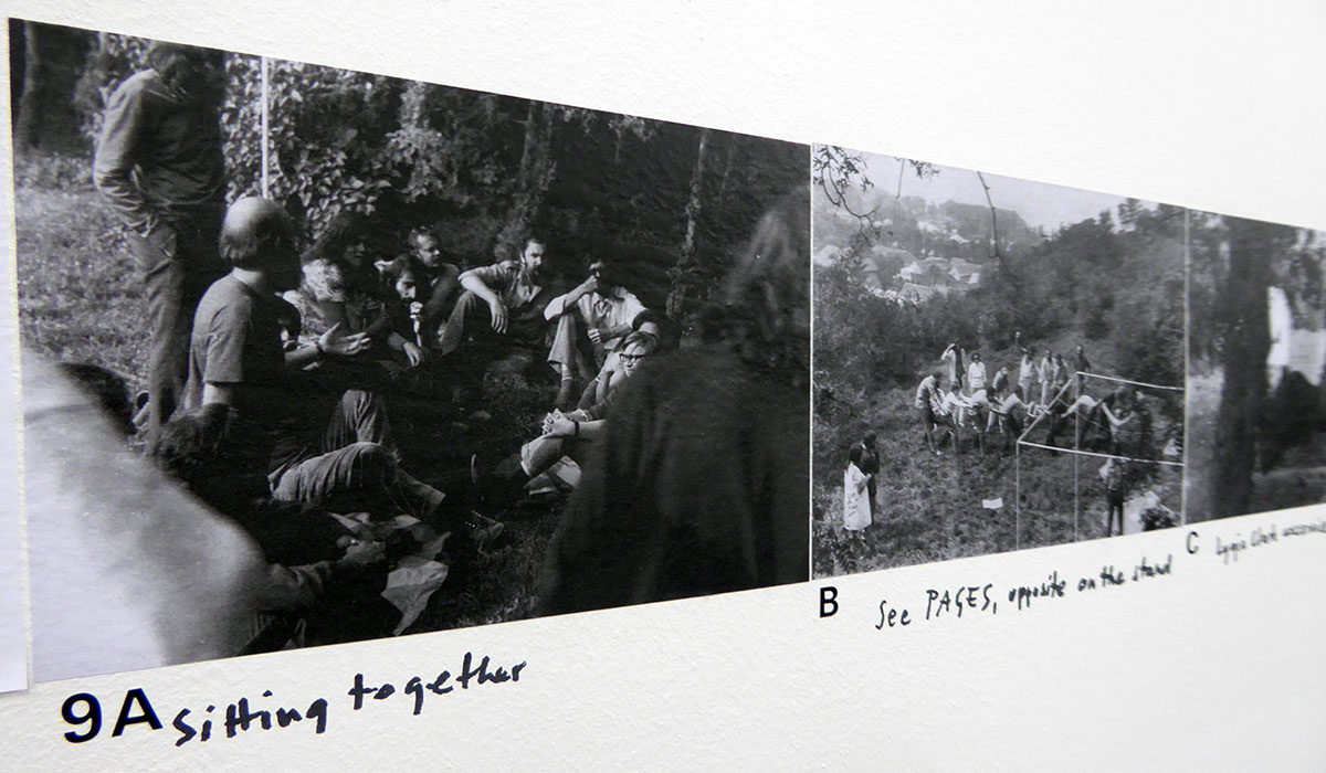 Az 1972-es Cseh, szlovák és magyar művészek találkozójának rekonstrukciója a Sitting Together kiállításon, tranzit.sk, Pozsony, Szlovákia, 2016.