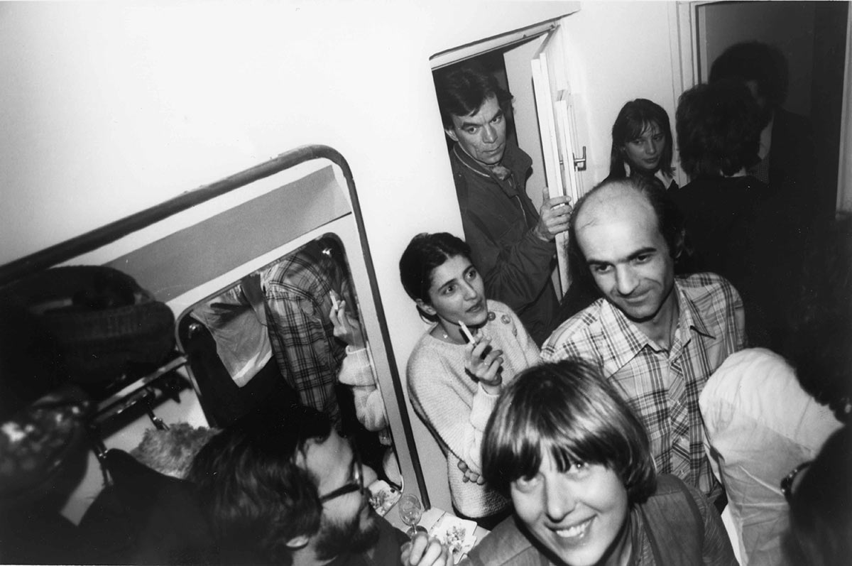 A photo from the series: László Rajk, Ádám Kéry, Kriszta Jerger at Tamás Eskulits’s sculpturepARTy exhibition, Simon Iroda, 24 February 1979