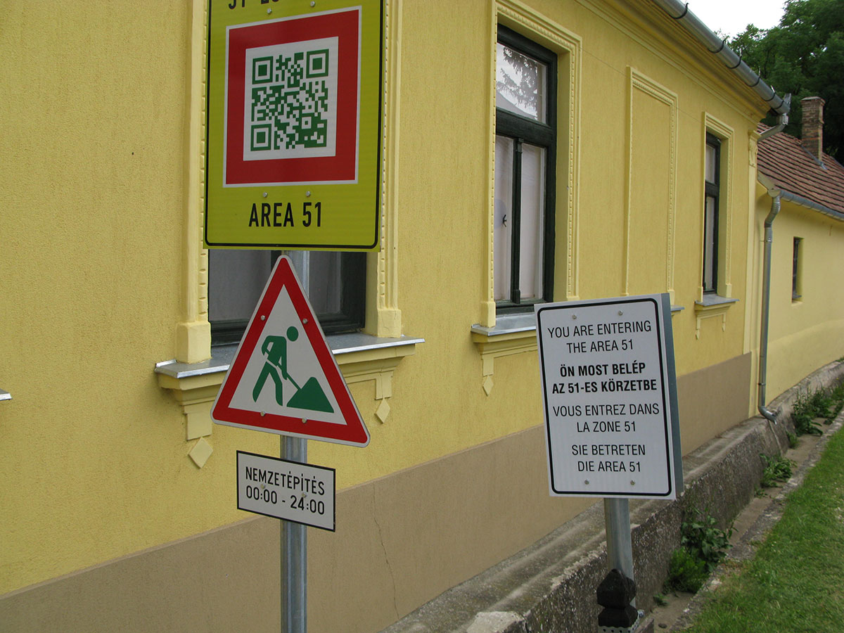 Tót Endre Street